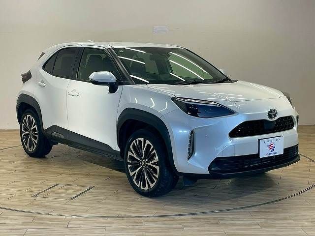 TOYOTA YARIS CROSS 2024