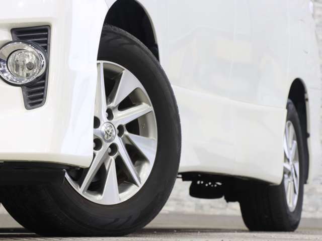 TOYOTA VELLFIRE  HYBRID 4WD 2013