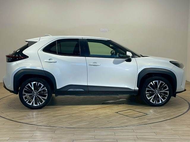 TOYOTA YARIS CROSS 2024