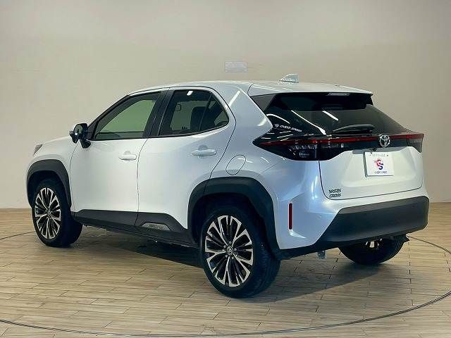 TOYOTA YARIS CROSS 2024