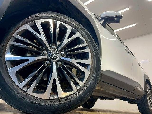 TOYOTA YARIS CROSS 2024