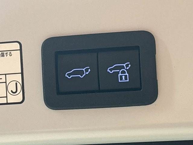 TOYOTA COROLLA CROSS HYBRID 2021