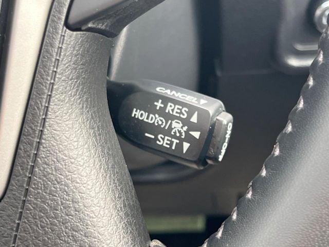 TOYOTA LANDCRUISER PRADO 2022