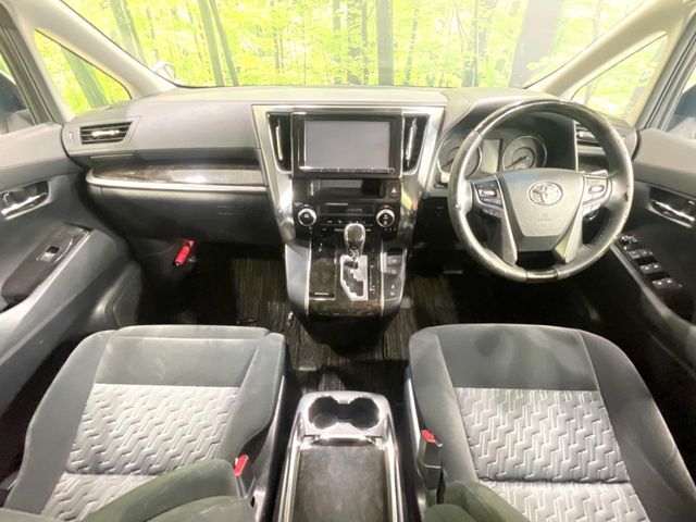 TOYOTA VELLFIRE 2015