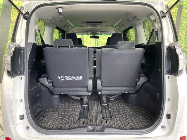 TOYOTA VELLFIRE 2015