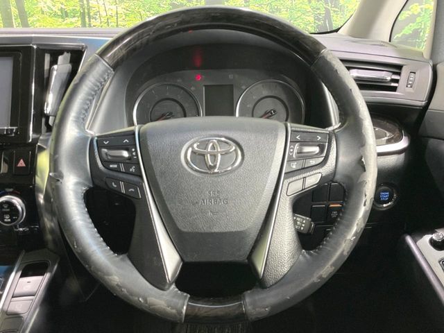 TOYOTA VELLFIRE 2015