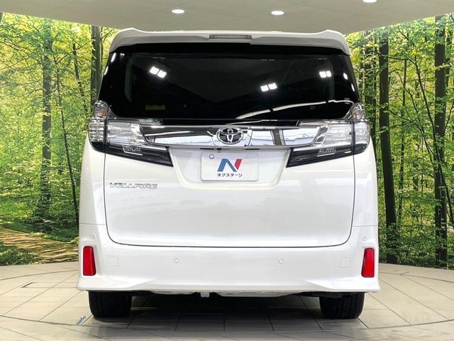 TOYOTA VELLFIRE 2015