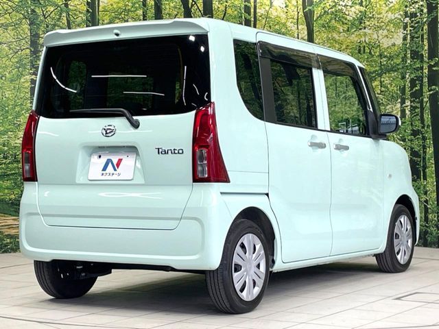 DAIHATSU TANTO 2022