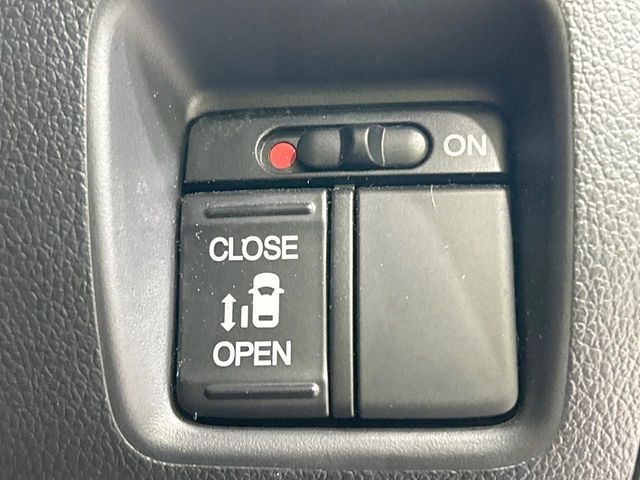 HONDA N BOX CUSTOM 2015