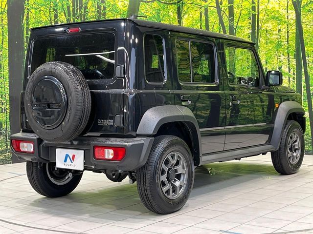 SUZUKI JIMNY NOMADE 2025