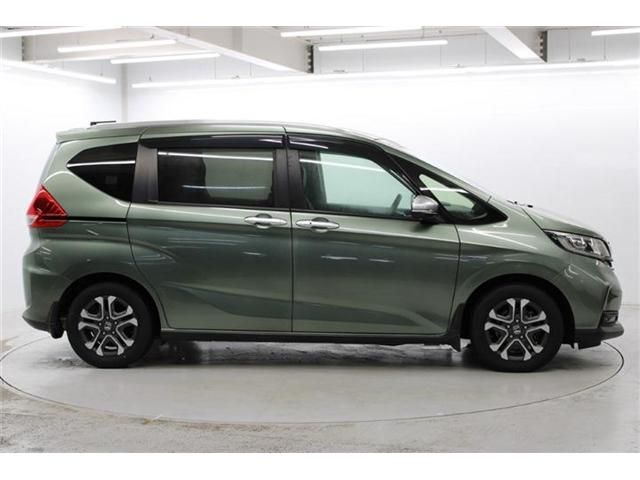 HONDA FREED HYBRID 2020