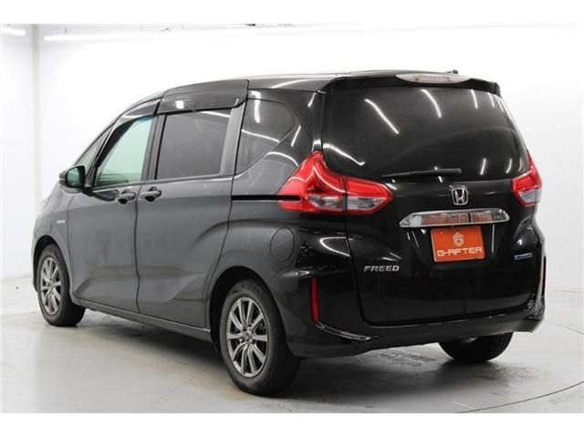 HONDA FREED HYBRID 2018