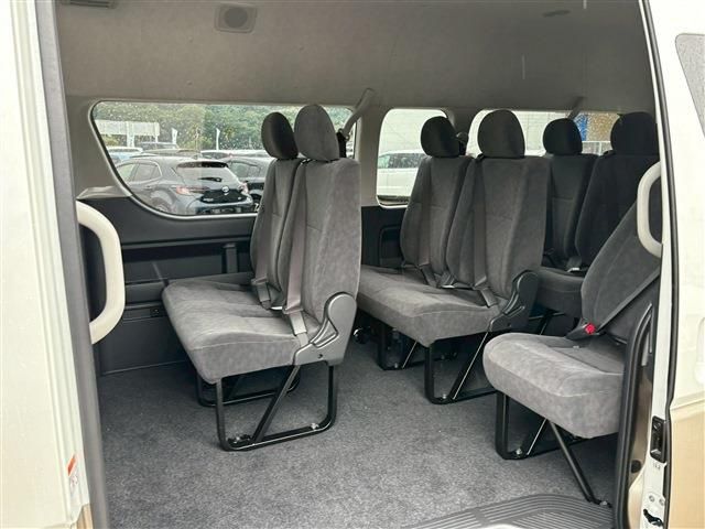 TOYOTA HIACE wagon 2025