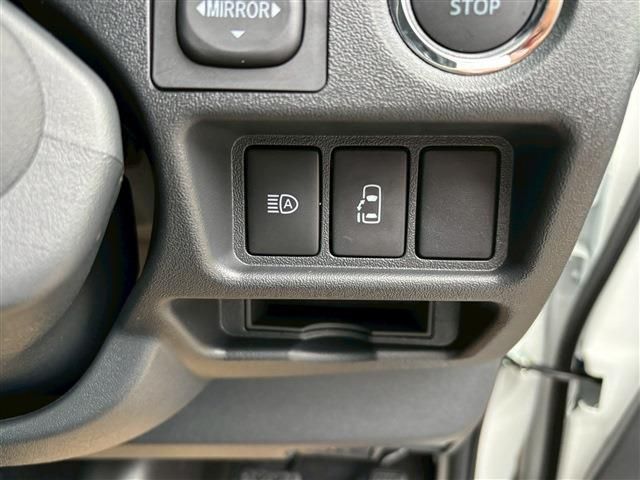 TOYOTA HIACE wagon 2025