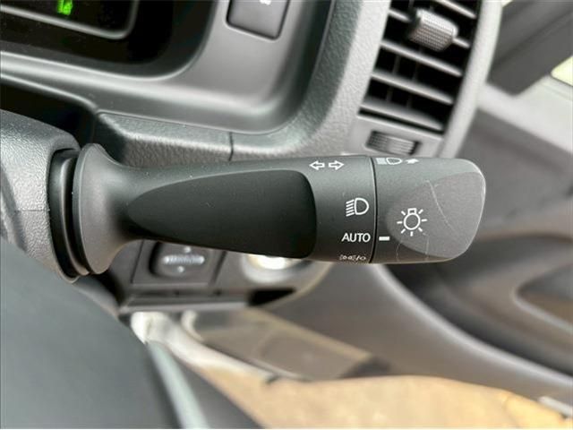 TOYOTA HIACE wagon 2025