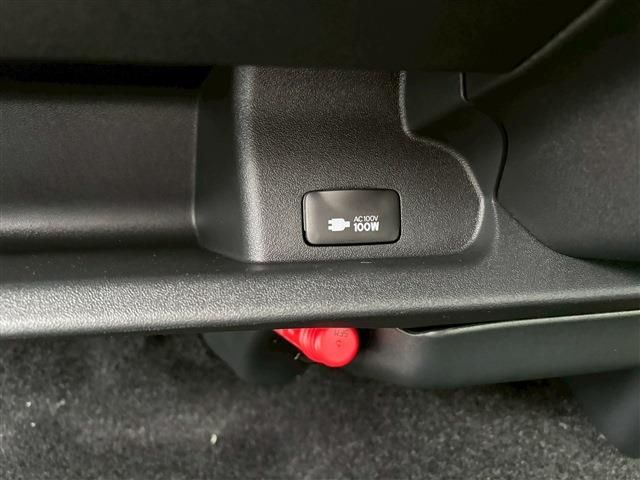 TOYOTA HIACE wagon 2025