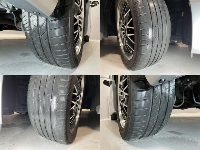 TOYOTA VELLFIRE 2012