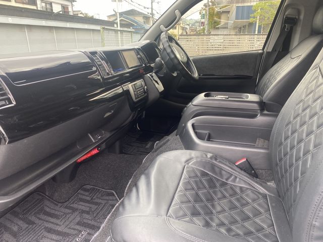 TOYOTA HIACE wagon 2017