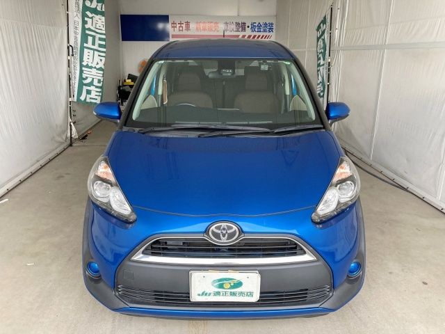 TOYOTA SIENTA 2015