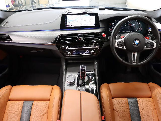 BMW BMW M5 2018