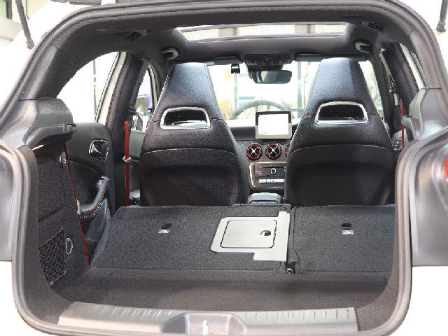 MERCEDES BENZ MERCEDES BENZ A class 2017