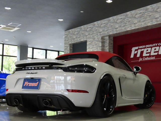 PORSCHE PORSCHE 718Spyder 2022