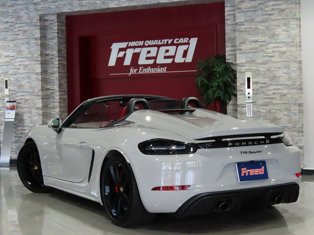 PORSCHE PORSCHE 718Spyder 2022