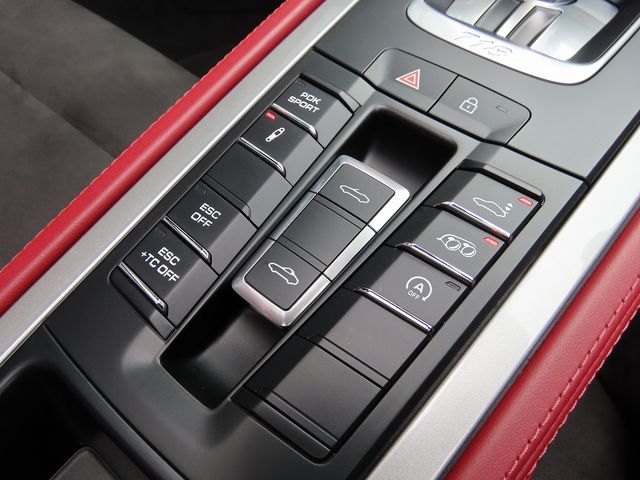 PORSCHE PORSCHE 718Spyder 2022