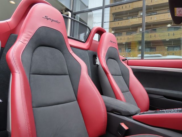 PORSCHE PORSCHE 718Spyder 2022