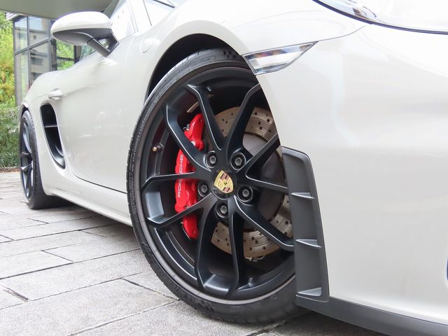 PORSCHE PORSCHE 718Spyder 2022