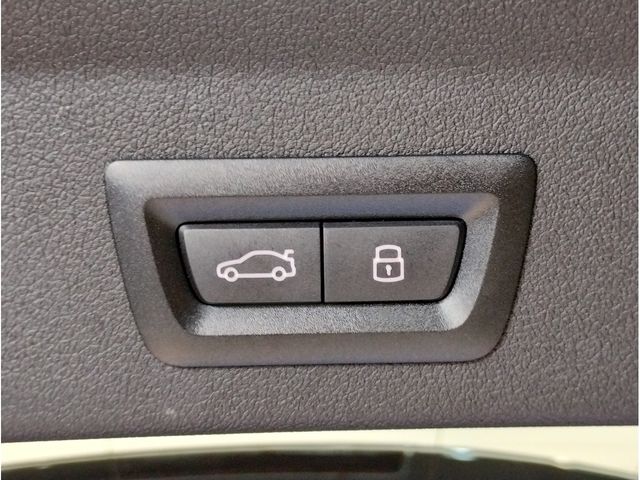 BMW BMW 1series 2024