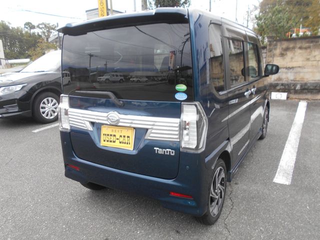 DAIHATSU TANTO CUSTOM 2019