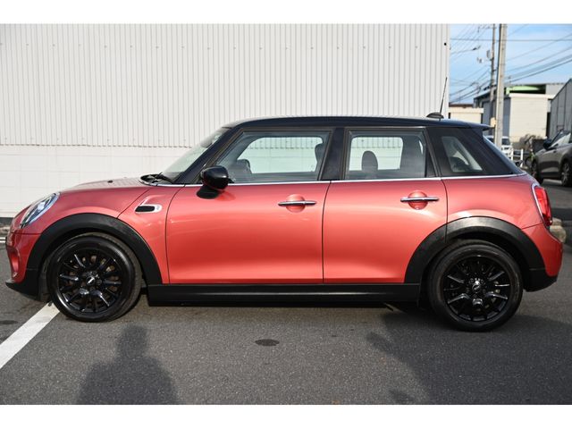 BMW MINI COOPER 5DOOR 2020