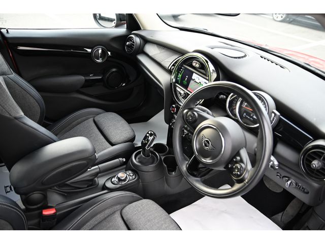 BMW MINI COOPER 5DOOR 2020