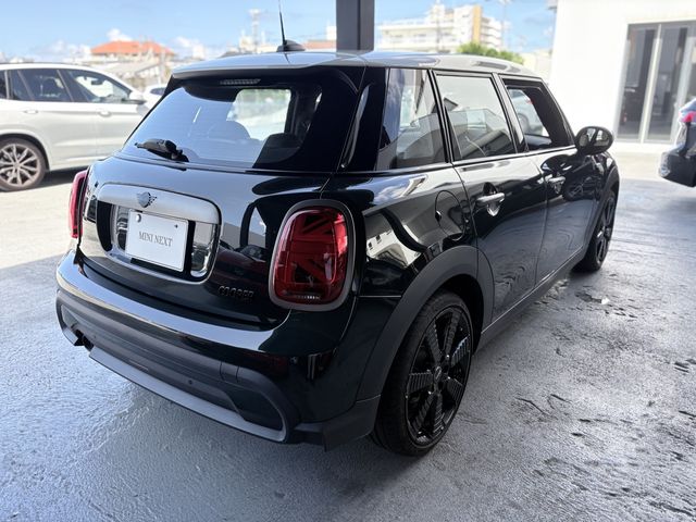 BMW MINI COOPER 5DOOR 2023