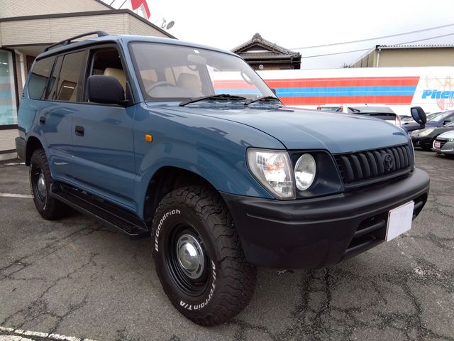 TOYOTA LANDCRUISER PRADO 2001