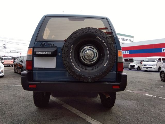 TOYOTA LANDCRUISER PRADO 2001