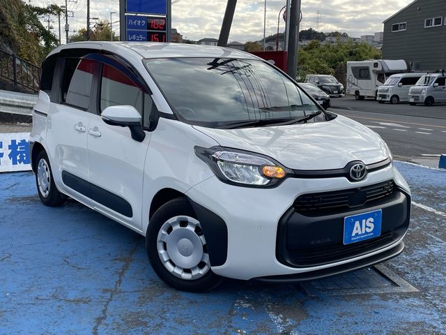 TOYOTA SIENTA HYBRID 2023