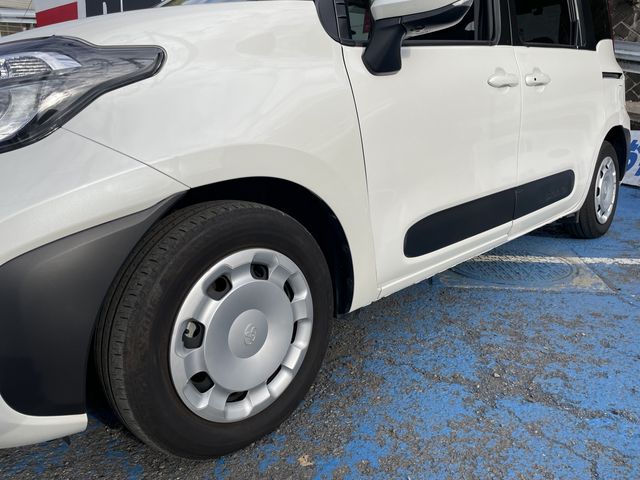 TOYOTA SIENTA HYBRID 2023