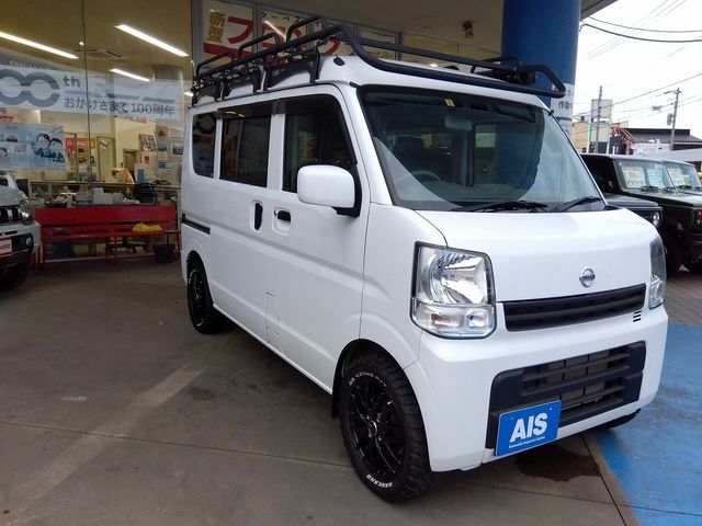 NISSAN NV100 CLIPPER 4WD 2023