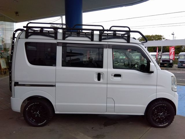 NISSAN NV100 CLIPPER 4WD 2023