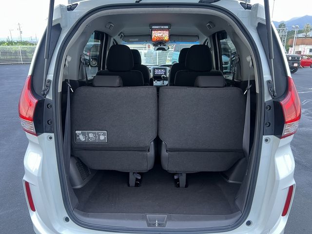 HONDA FREED 4WD 2017