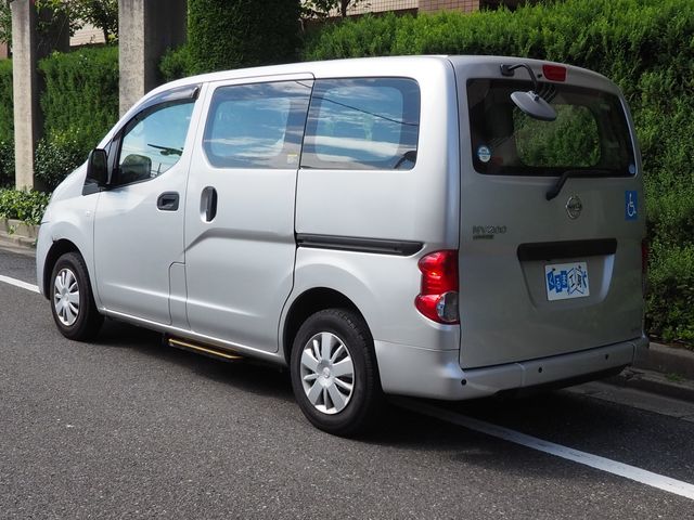 NISSAN NV200 VANETTE van 2019