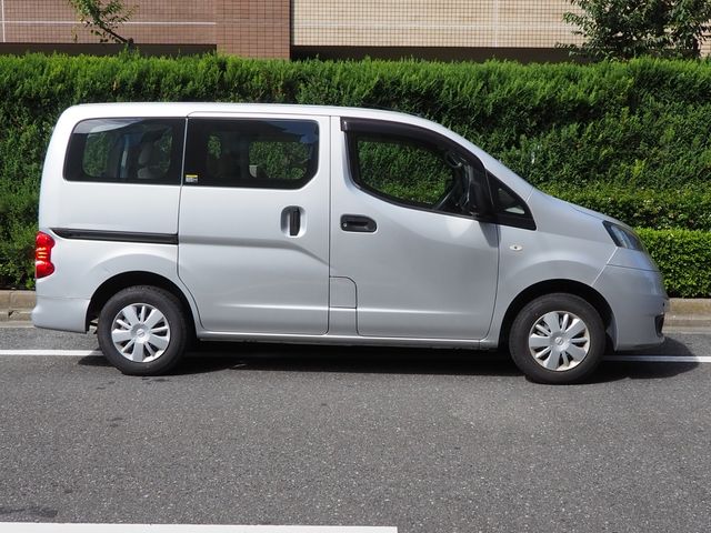 NISSAN NV200 VANETTE van 2019