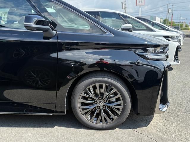 TOYOTA VELLFIRE  HYBRID 2024