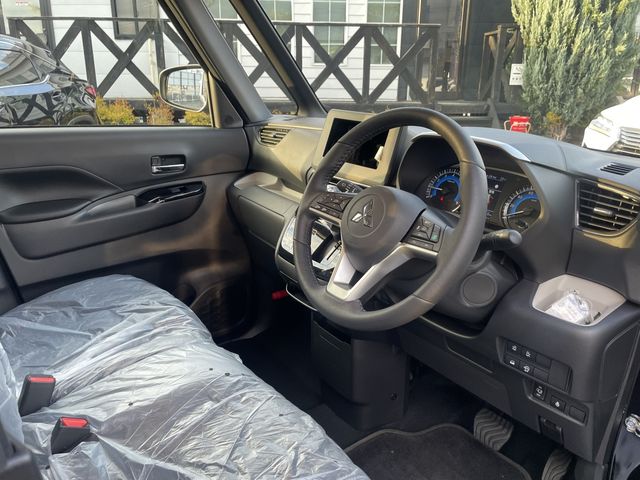 MITSUBISHI DELICA MINI 2025