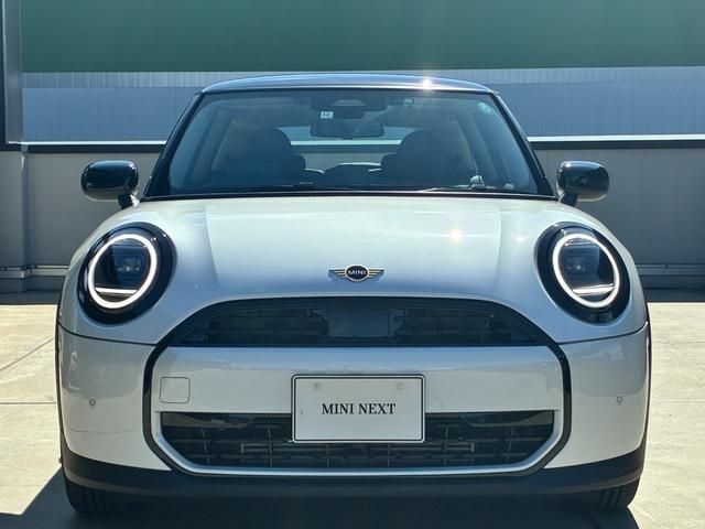 BMW MINI COOPER 2024