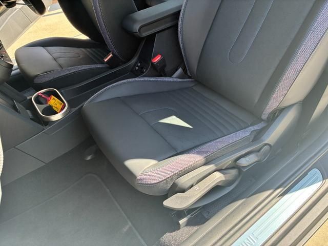 BMW MINI COOPER 2024