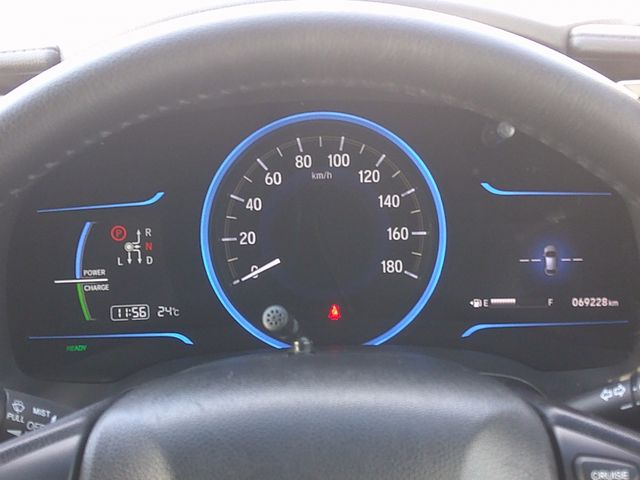 HONDA SHUTTLE HYBRID 2016