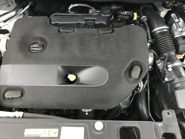 PEUGEOT PEUGEOT 3008 2022